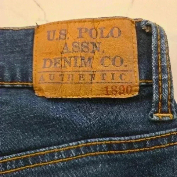 U.S. Polo Assn Mens Straight Leg Distressed Dark Blue Jeans size 34"W 32"L - Picture 10 of 10